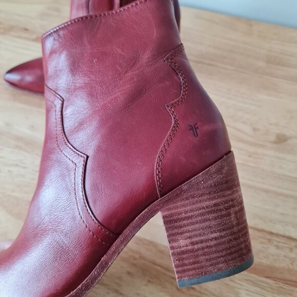 Frye Flynn Ankle Boots Booties Zip Block Heel Red Clay Pointed Toe 8.5 Leather - Picture 6 of 8